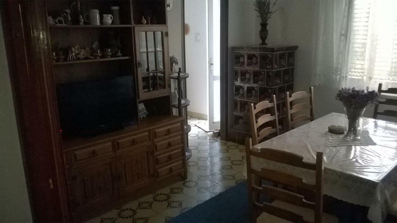 Apartments By The Sea Barbat, Rab - 17620 Barbat na Rabu Exterior foto
